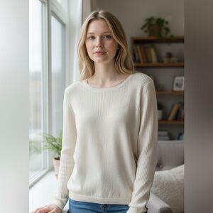 Majolica A Elegant Cream Sweater - Casual Wear - Size M